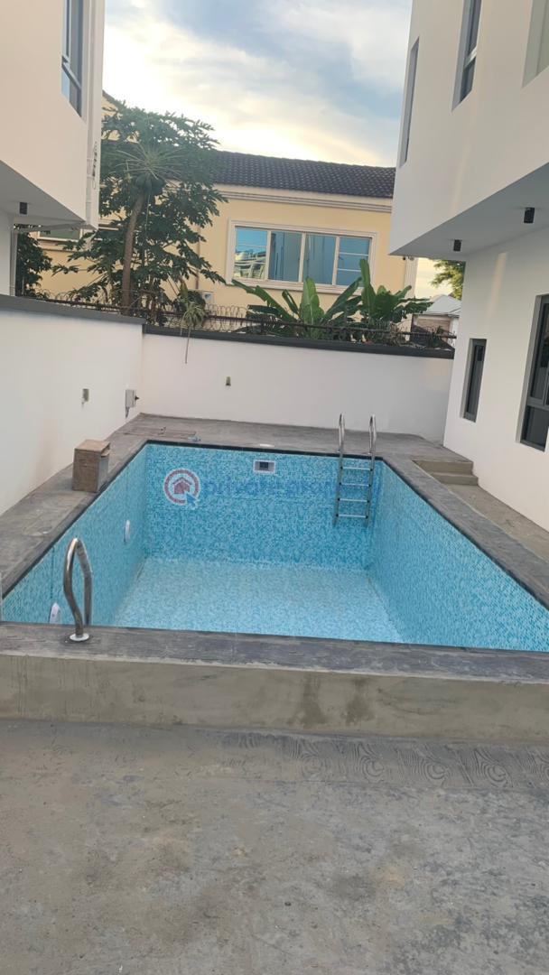 2 units of 5bedroom fully detached duplex with essence and magnificence - 5 5 bedroom Duplex For Sale Lekki Phase 1 Lagos - 5