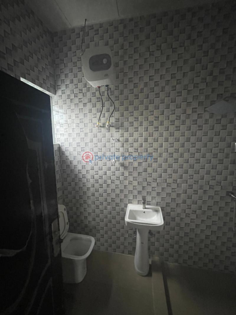 2 bedroom Block Of Flats For Rent Badore Ajah Lagos - 4