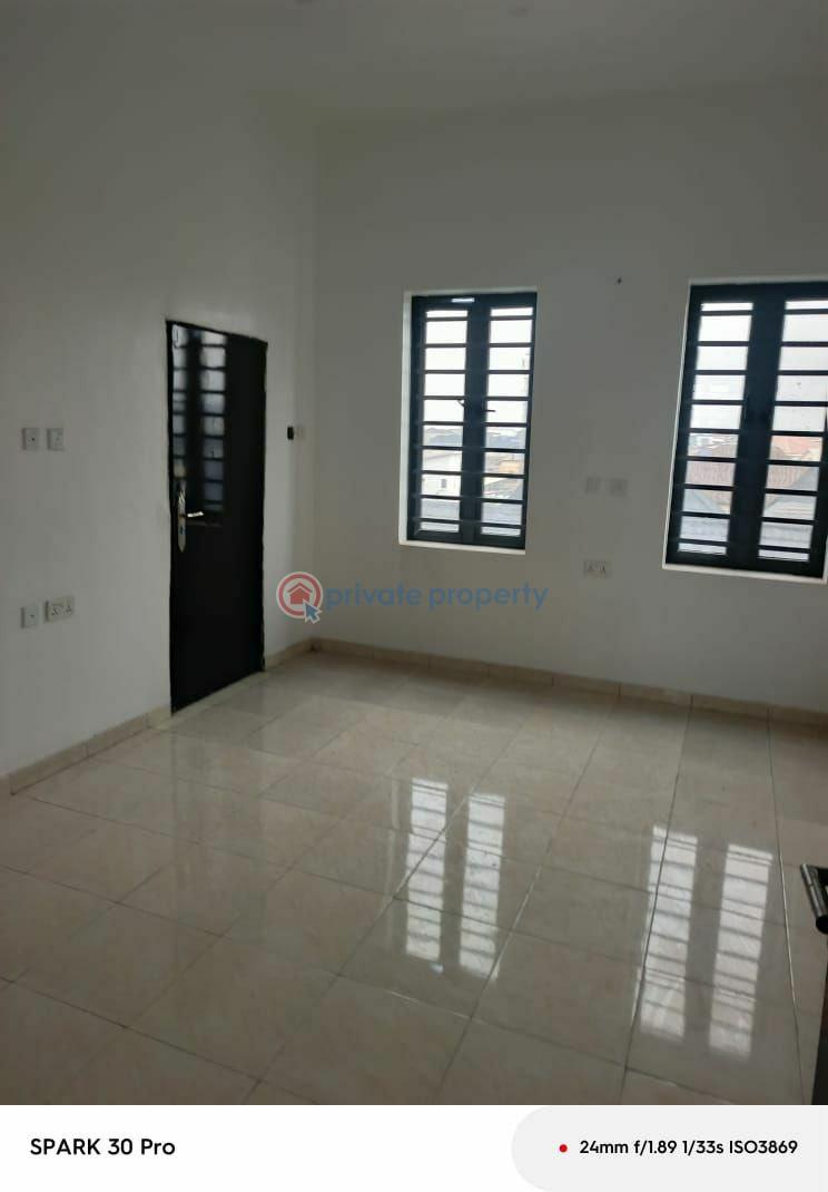 2 bedroom Block Of Flats For Rent By Friends Colony Osapa London Lekki Lagos - 4