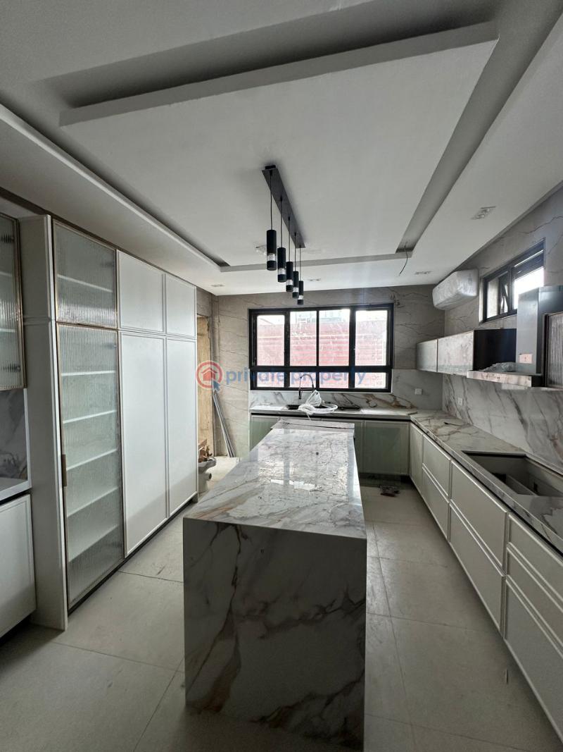 6 bedroom Detached Duplex For Sale Banana Island Ikoyi Lagos - 3