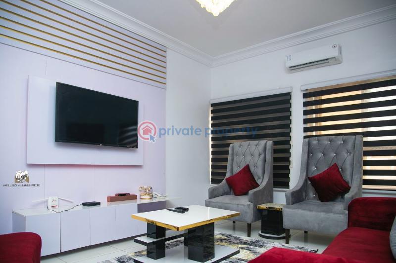 2 bedroom House For Rent Off Admiralty Way Lekki Phase 1 Lagos - 4