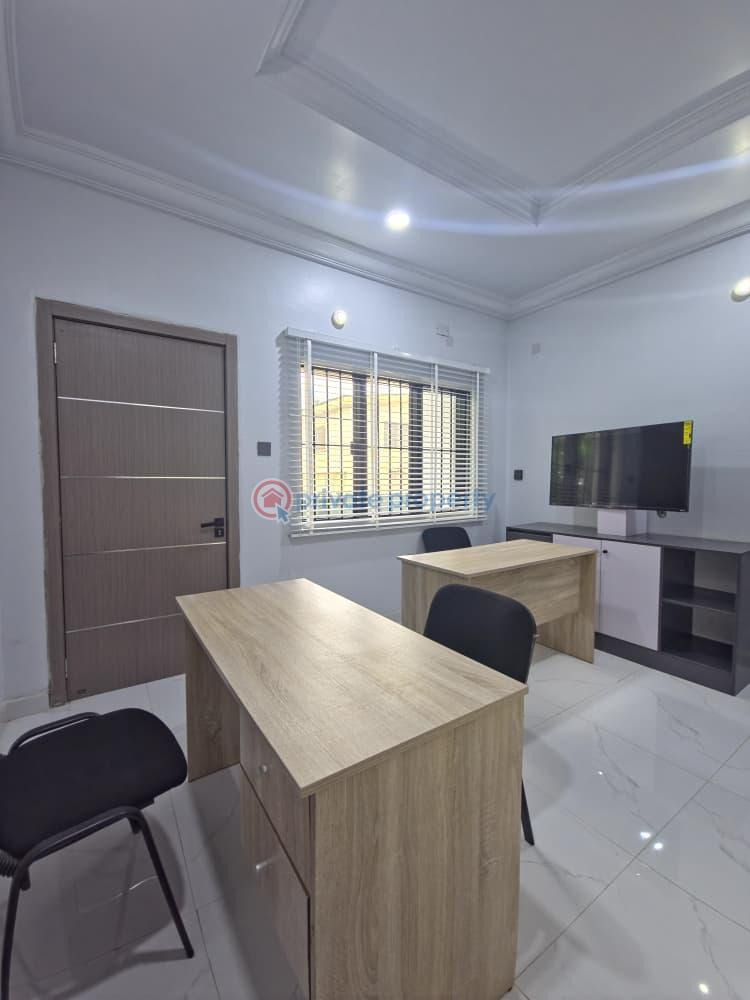 3 bedroom Office For Rent Oladosu Oladipo, New Bodija Bodija Ibadan Oyo - 18