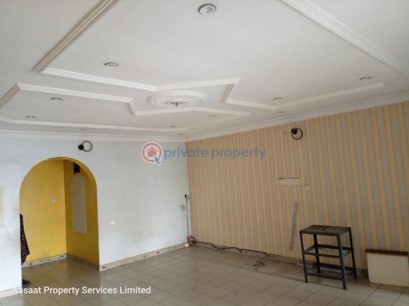 3 bedroom Block Of Flats For Rent Ladipo Bateye Ikeja GRA Lagos - 0