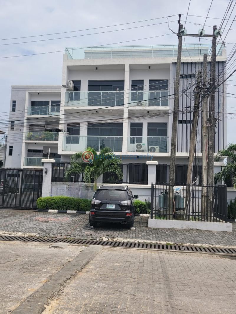 3 bedroom Flat & Apartment For Rent Off Admiralty Way Lekki Lagos