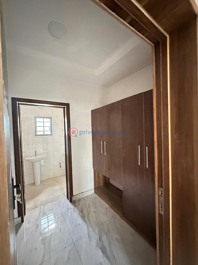 House For Sale At Adeyi, Old Bodija , Ibadan. Bodija Ibadan Oyo - 4