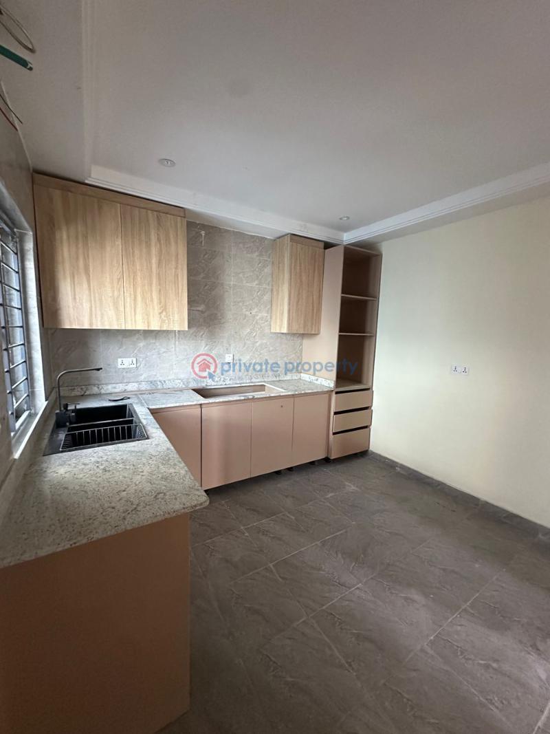 2 units of newly built, spacious 3 bedroom apartment in a gated estate - 4 3 bedroom Block Of Flats For Rent Oniru Victoria Island Lagos - 4
