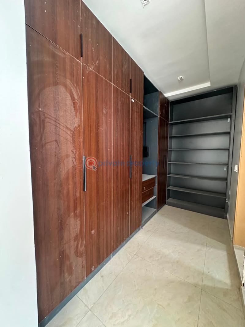 4 bedroom Terrace For Sale Lekki Phase 1 Lagos - 17