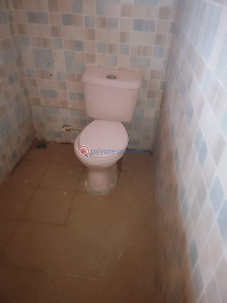 House For Rent Moberi Idi Ishin Via Ire Akari Estate , Off Akala Express Ibadan. Ibadan Oyo - 4