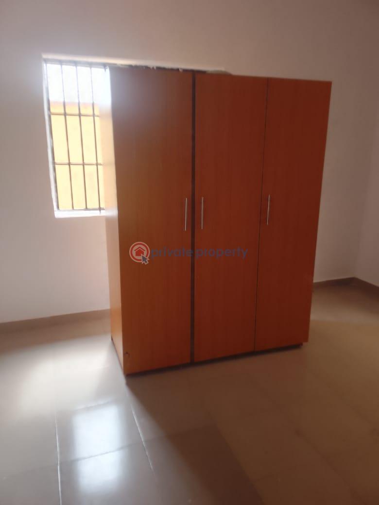 House For Rent Moberi Idi Ishin Via Ire Akari Estate , Off Akala Express Ibadan. Ibadan Oyo - 0