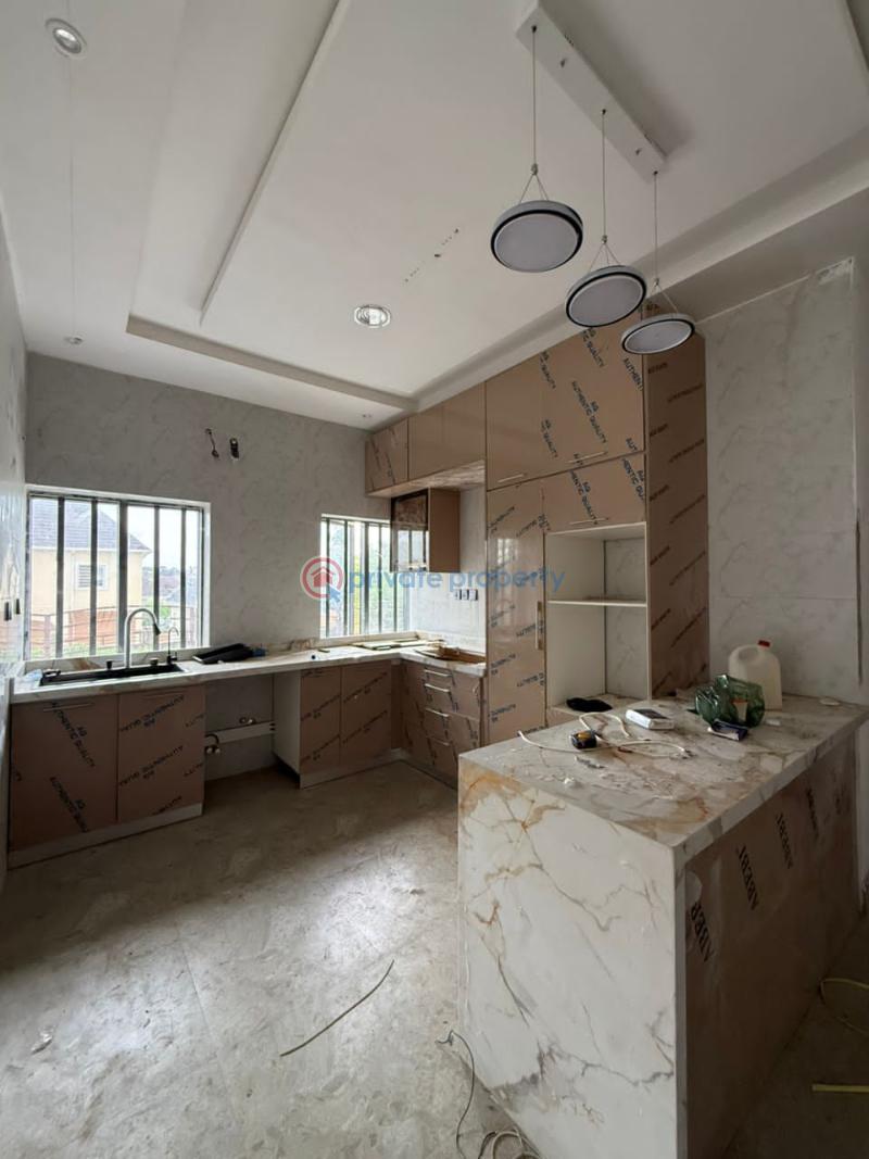 4 bedroom Semi detached Duplex For Sale Bcos, General Gad Akobo Ibadan Oyo - 5