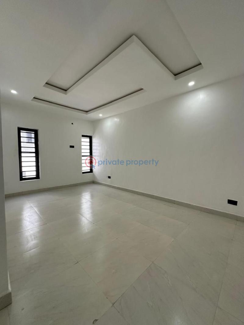 House For Rent Engineer Lere Adigun Gra, Bashorun, Ibadan. Ibadan Oyo - 5