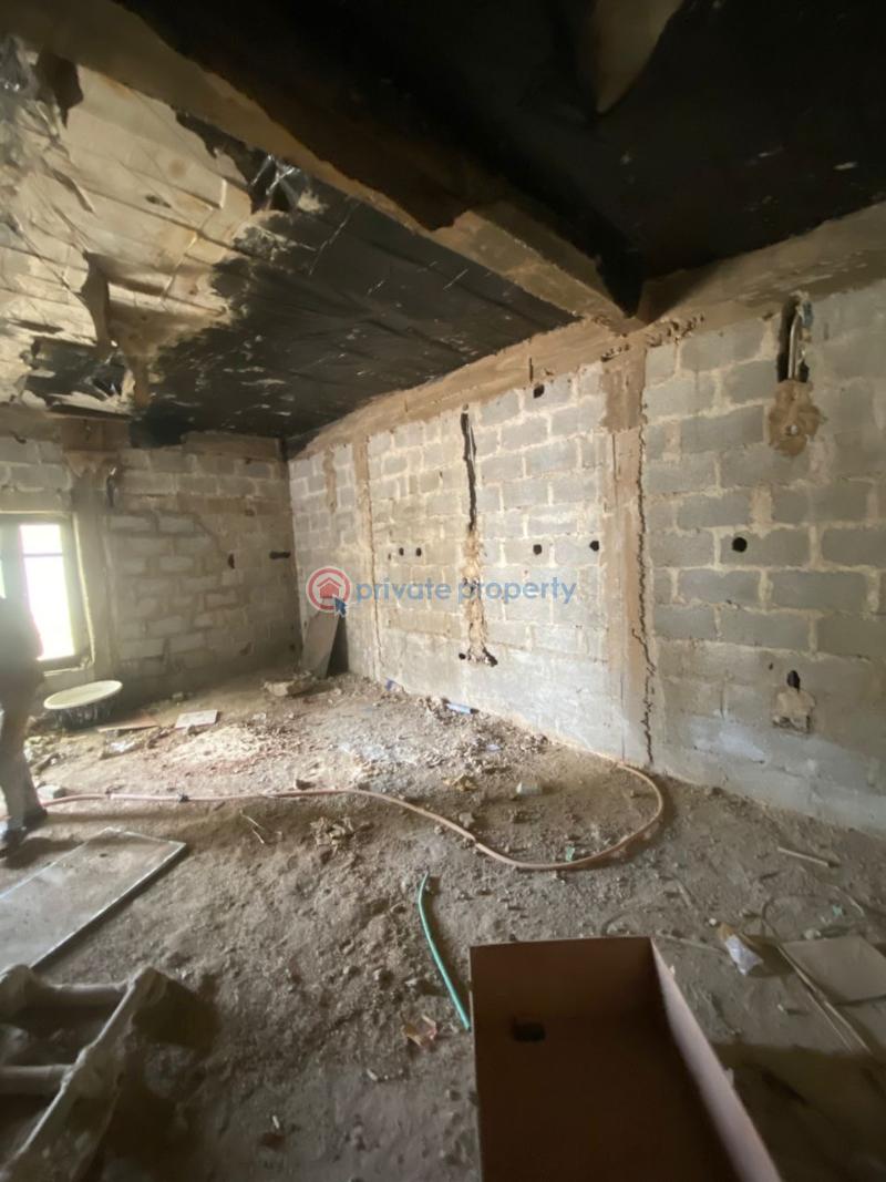4 bedroom Terrace For Sale Gaduwa Abuja Phase 2  - 3