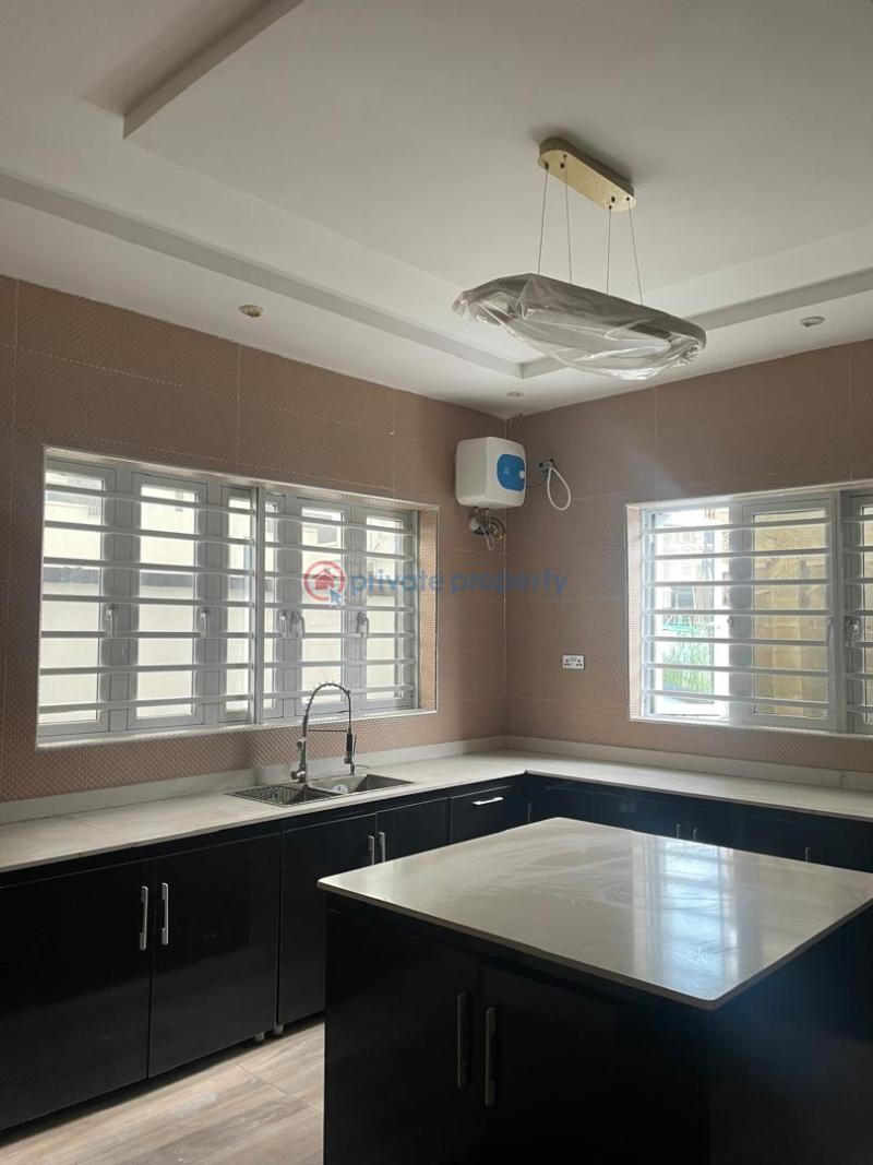 2 units tastefully finished 5 bedroom duplex with bq - 4 5 bedroom Detached Duplex For Sale Chevron Drive Lekki Lagos - 4