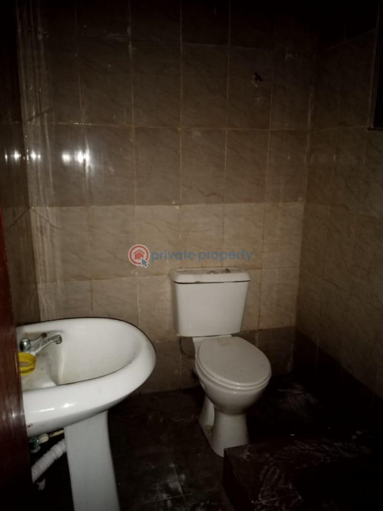 2 bedroom Block Of Flats For Rent Agboyi, Ketu Alapere Alapere Kosofe/Ikosi Lagos - 12