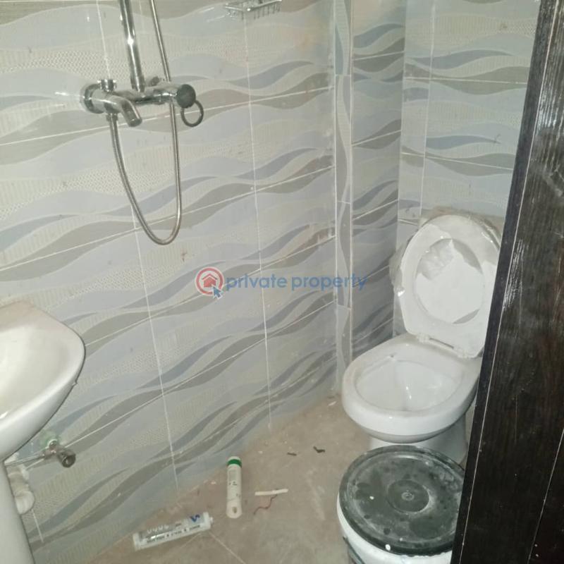 2 bedroom Block Of Flats For Rent Agboyi, Ketu Alapere Alapere Kosofe/Ikosi Lagos - 4