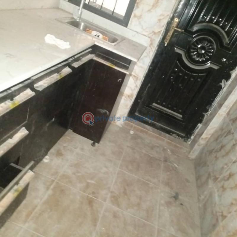 2 bedroom Block Of Flats For Rent Agboyi, Ketu Alapere Alapere Kosofe/Ikosi Lagos - 15