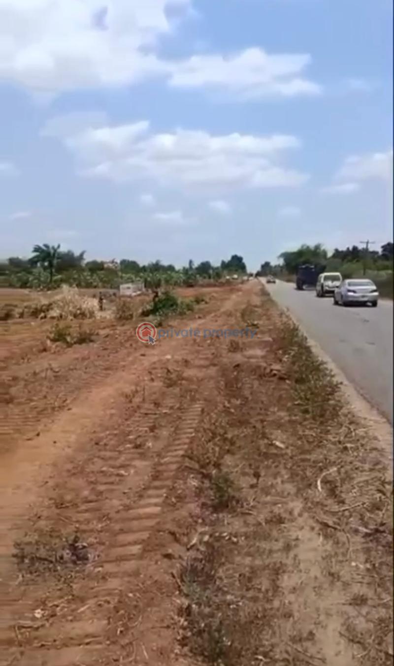 Mixed use Land For Sale Itura Garden Directly Facing Moniya Road Moniya Ibadan Oyo - 2