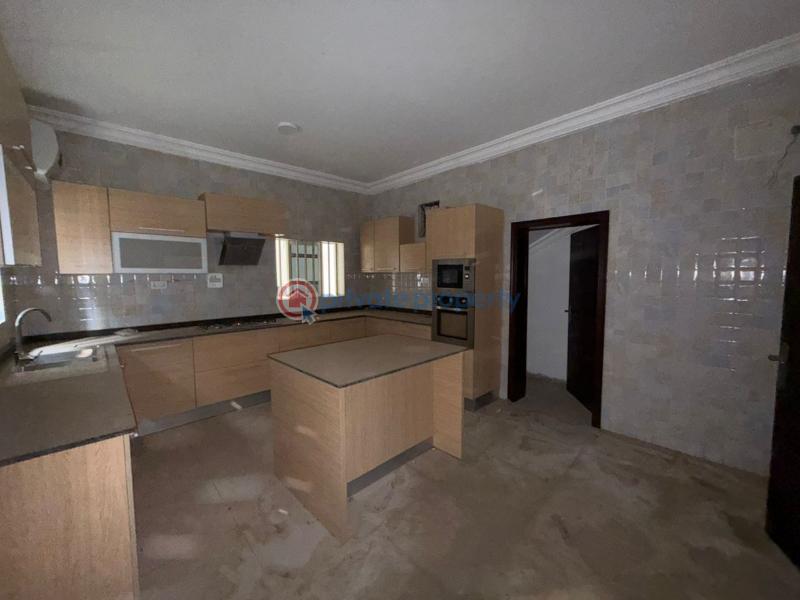 5 bedroom House For Sale Guzape Abuja Phase 1  - 5