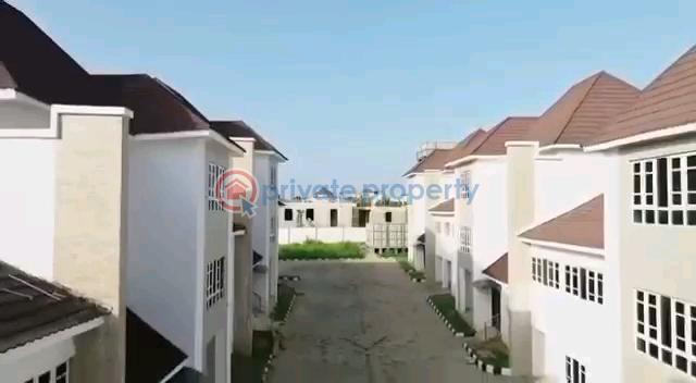 20 units of 5bedroom semi detached duplex - 2 5 bedroom Semi detached Duplex For Sale City Gate Estate Guzape Abuja Phase 1  - 2
