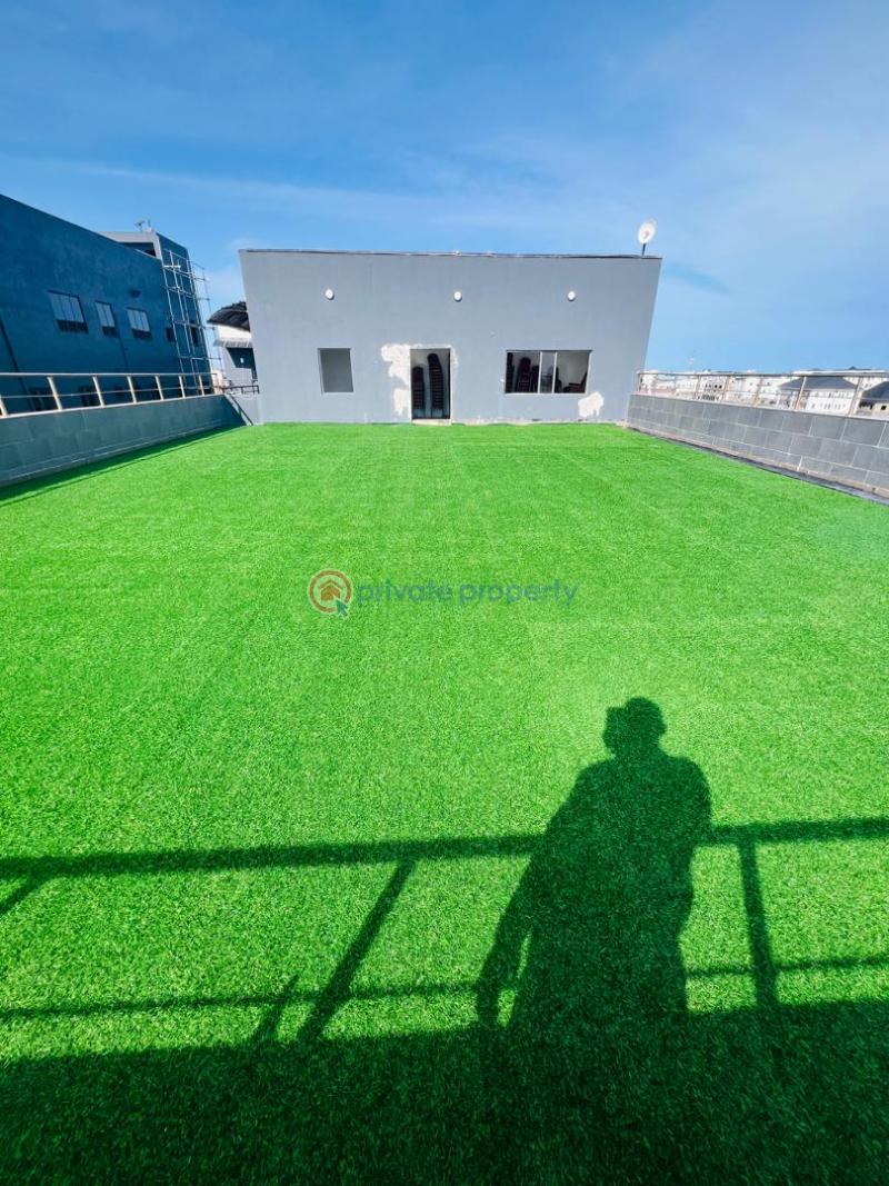 Mall/Complex/Plaza For Rent Jakande Lekki Lagos - 15