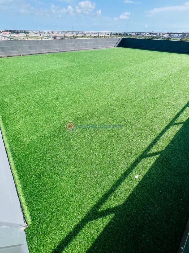 Mall/Complex/Plaza For Rent Jakande Lekki Lagos - 13
