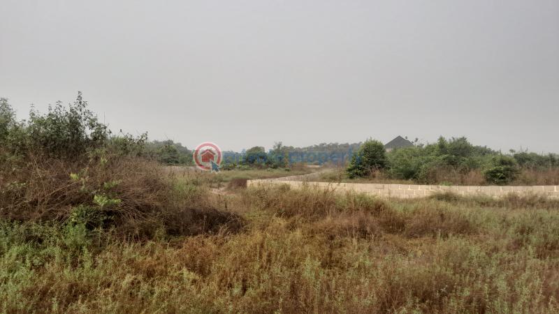 20,000sqm (2 hectares) of land for sale beside lakowe golf, lekki. going for 6 million per plot. - 0 Mixed use Land For Sale Just After Mayfair Garden Estate, Beside Lakowe Golf Ibeju-Lekki Lagos - 0