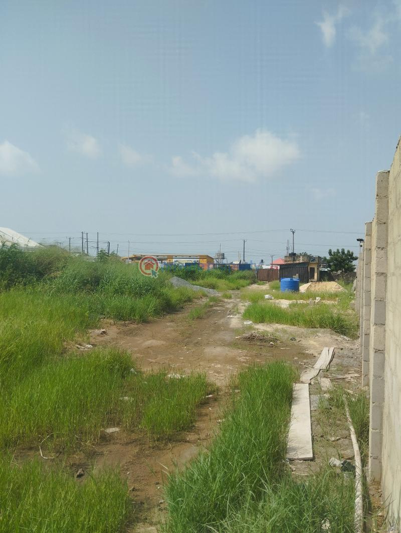 Commercial Land For Sale 1minute From Lbs School Sangotedo Ajah Lagos - 5