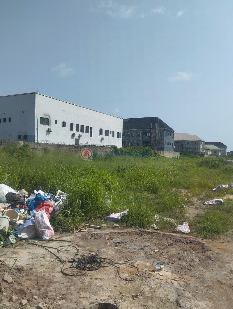Commercial Land For Sale 1minute From Lbs School Sangotedo Ajah Lagos - 1