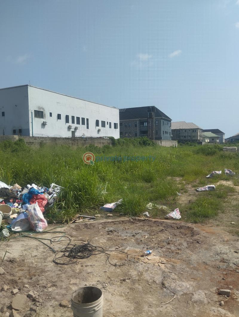 Commercial Land For Sale 1minute From Lbs School Sangotedo Ajah Lagos - 3
