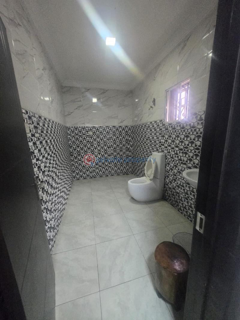 Office For Rent Lekki Phase 1 Lagos - 3