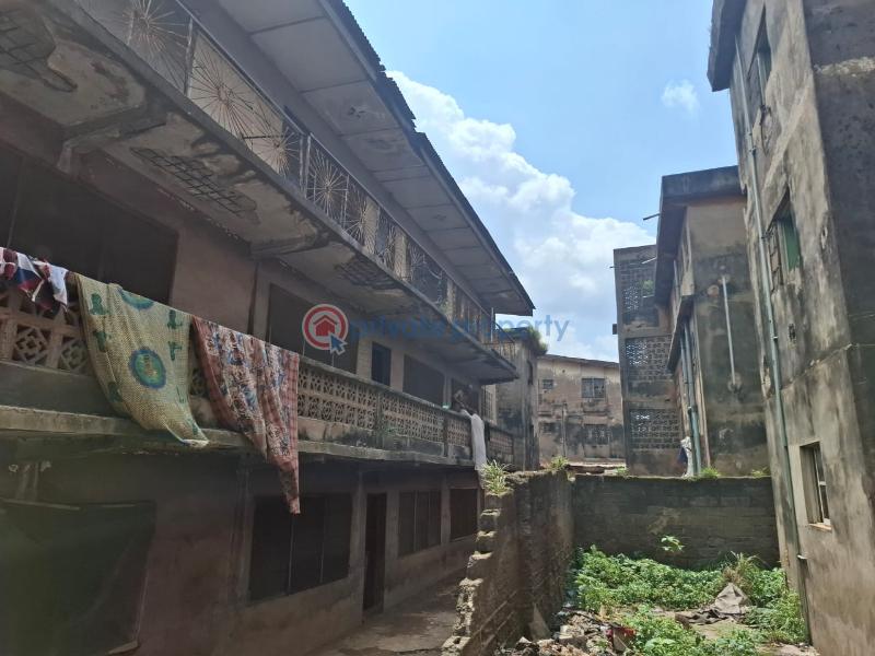 Mall/Complex/Plaza For Sale Along Academy Iwo Road Opposite Shafa Oil, Iwo Road Iwo Road Ibadan Oyo - 2