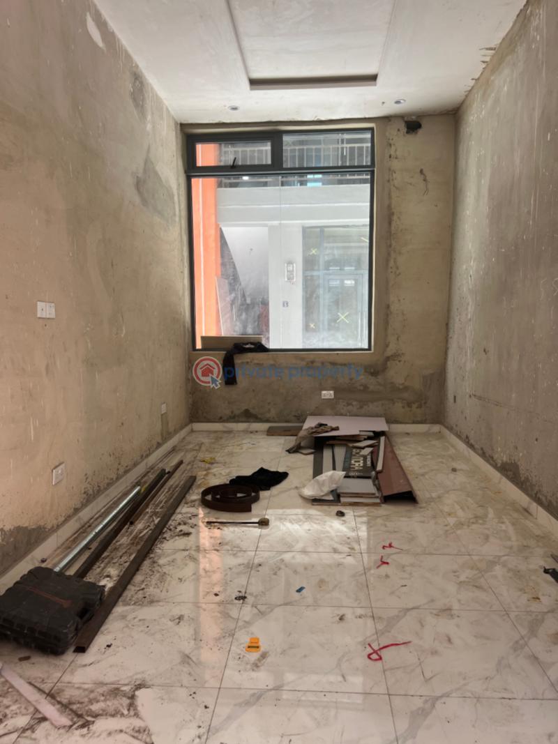Mall/Complex/Plaza For Sale Orchid Road Lafiaji Lekki Lagos - 4