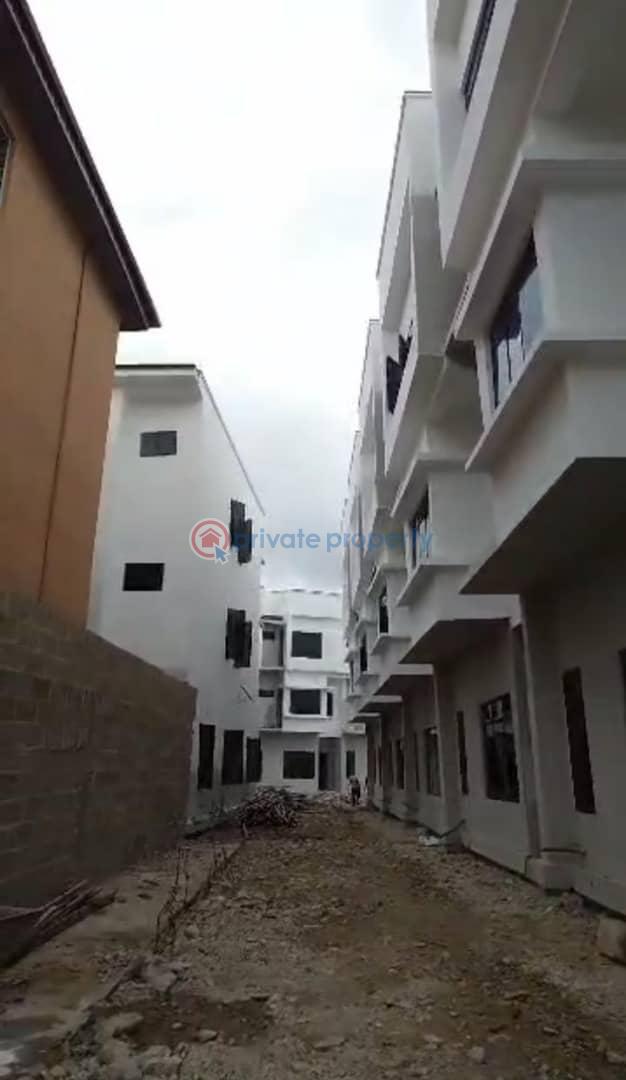 4 bedroom Terraced Duplex For Sale Airport Road, Ikeja Lagos - 6
