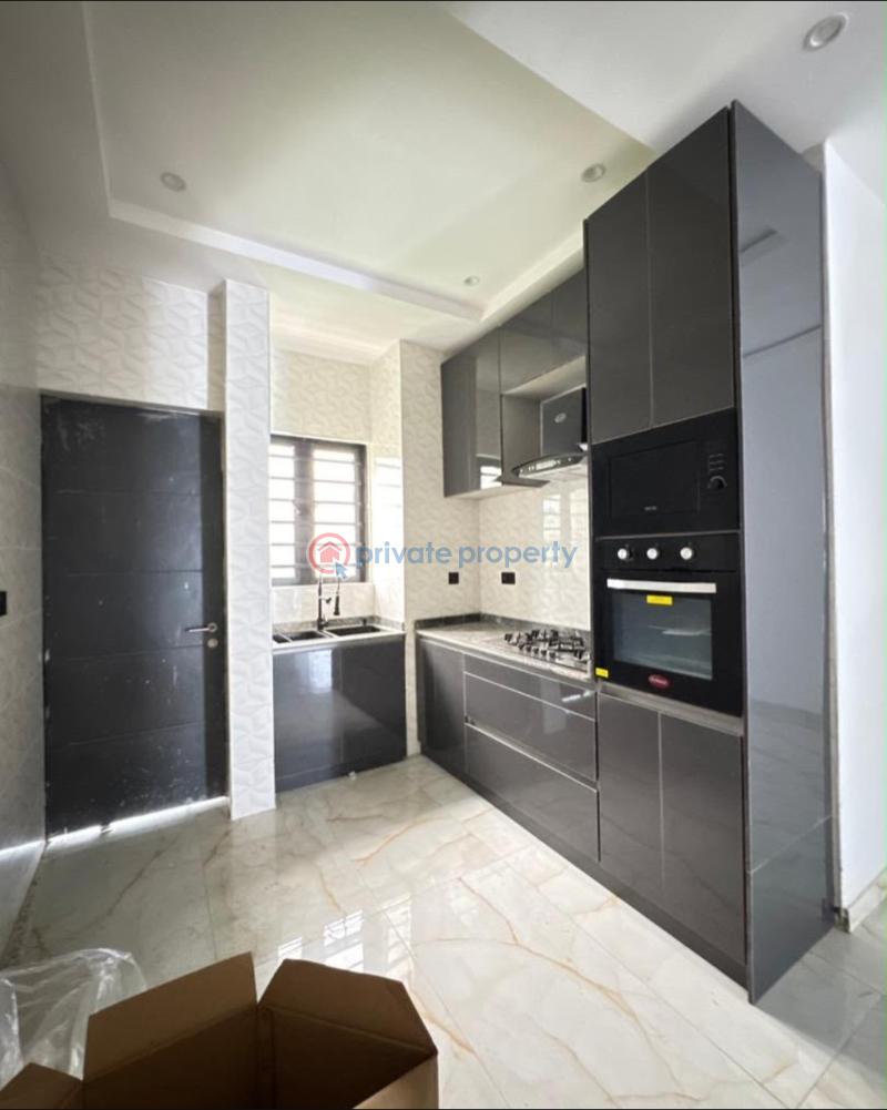 2 bedroom Block Of Flats For Sale Bode Thomas Surulere Lagos - 4