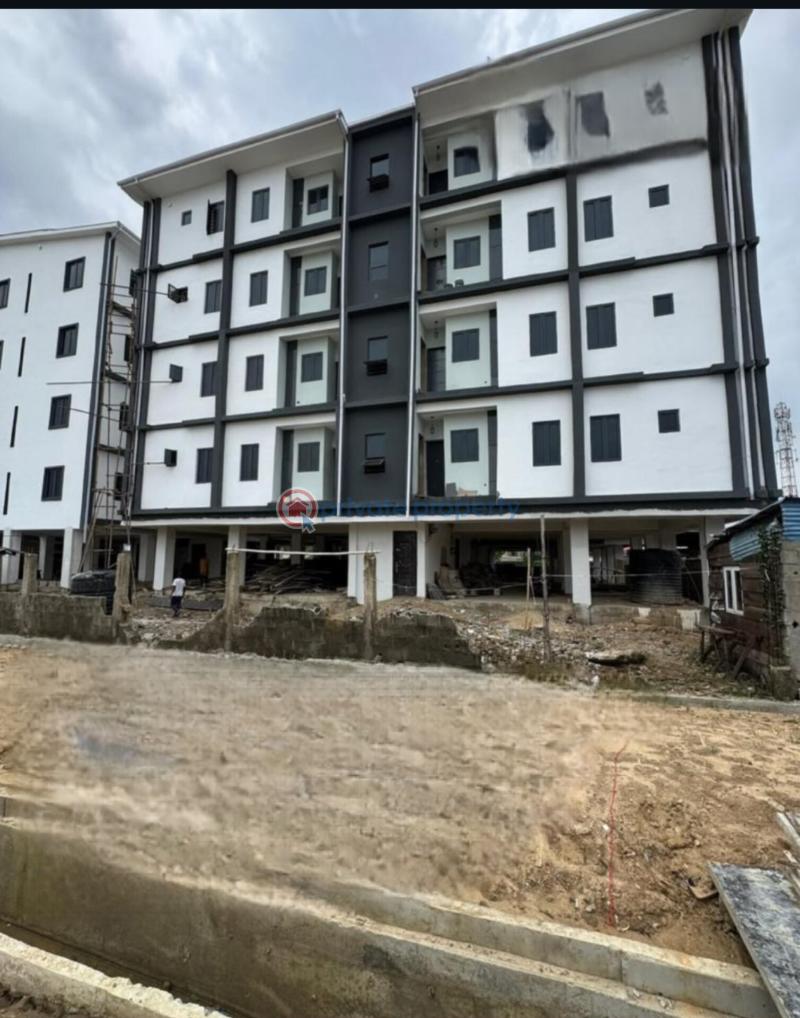 2 bedroom Block Of Flats For Sale Bode Thomas Surulere Lagos - 9