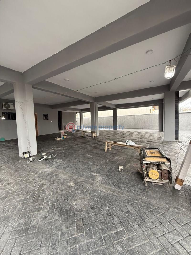 3 bedroom Block Of Flats For Sale Lekki Phase 1 Lagos - 10