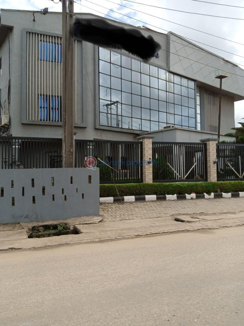 10 bedroom Hotel For Sale Alimosho Lagos