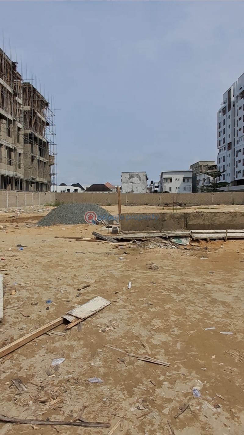 Residential Land For Sale Directly On Freedom Way Lekki Phase 1 Lagos - 0