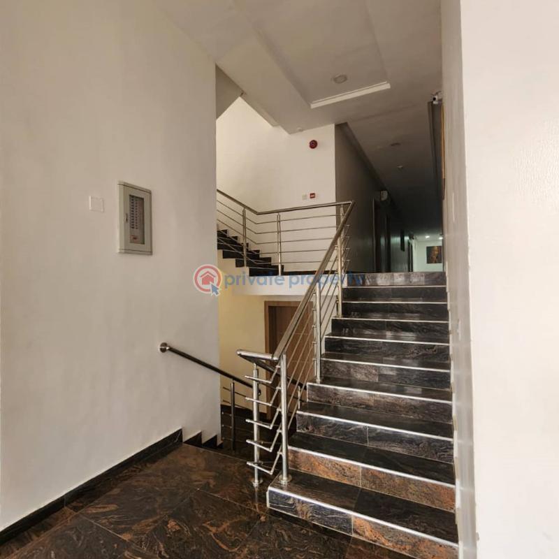 10 bedroom Hotel For Sale Idishin Ibadan Oyo - 1