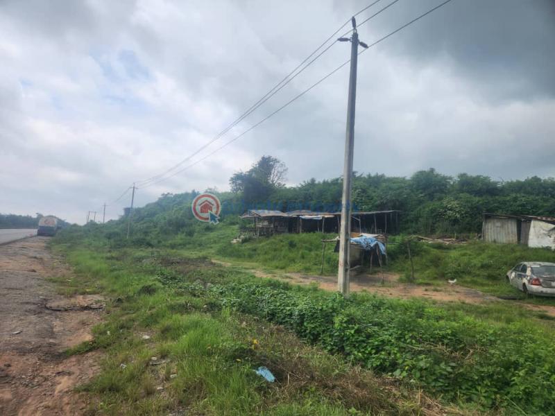 Industrial Land For Sale Lagos/ibadan Expressway Ibadan Oyo - 0