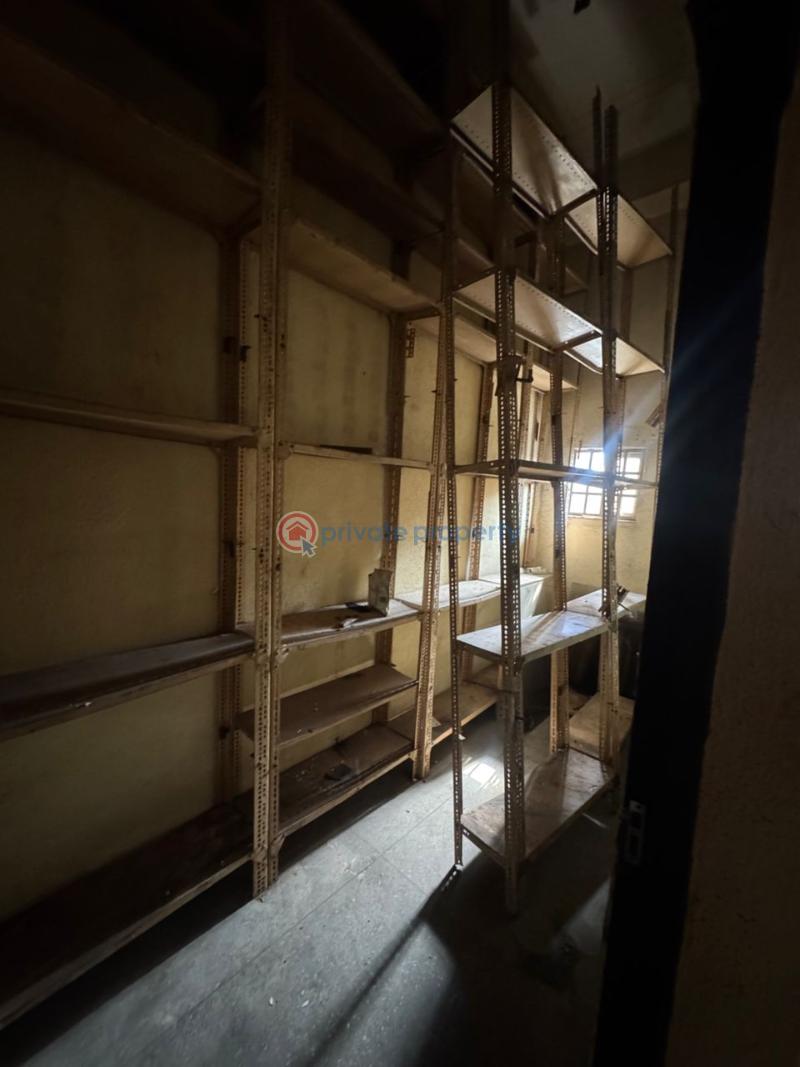 Commercial Property For Rent Victoria Island Lagos - 6
