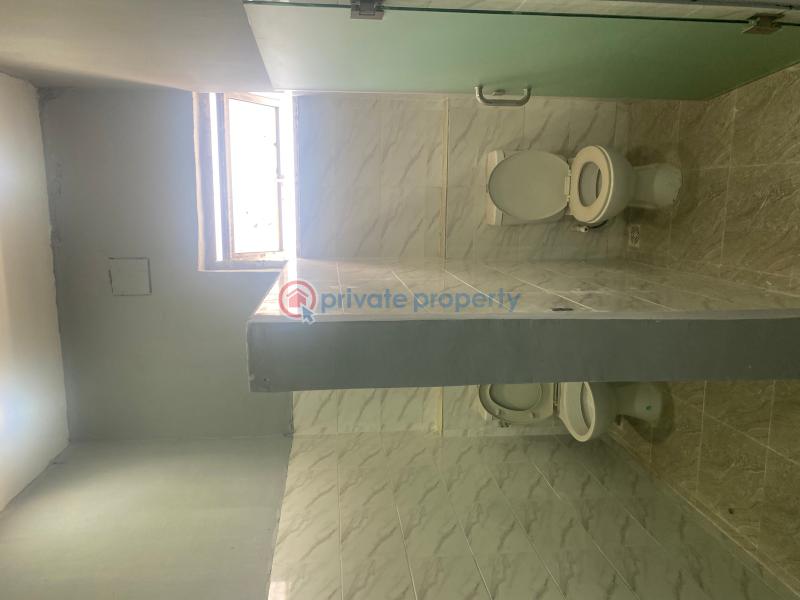 258sqm of space penthouse - 4 Office For Rent Osapa London Lekki Lagos - 4