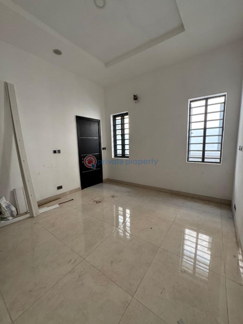 25sqm self-contained office space with a dedicated generator - 2 Office For Rent Lekki Phase 1 Lagos - 2