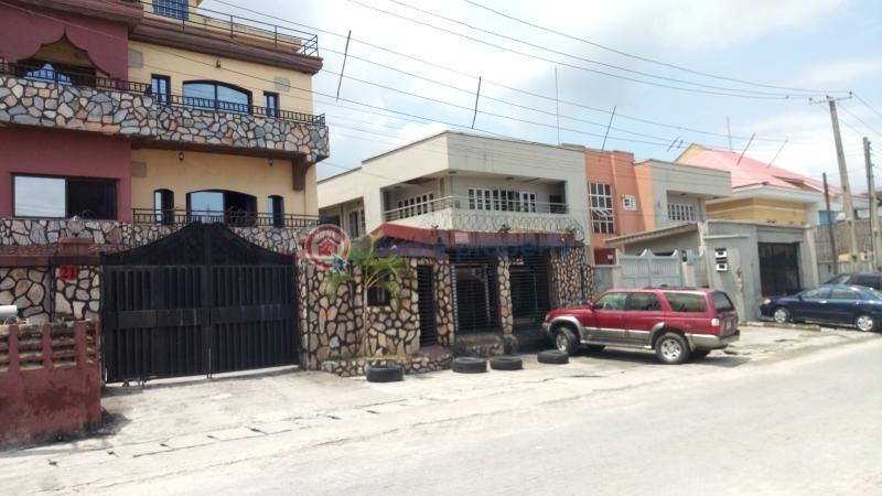 10 bedroom Hotel For Sale Off Admiralty Way Lekki Phase 1 Lagos Lekki Phase 1 Lagos - 1