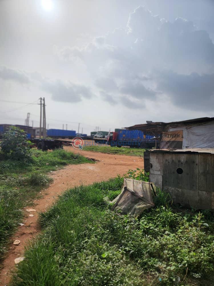 Industrial Land For Sale Baraa Village Beside Nigerian Breweries Sagamu Ogun - 3