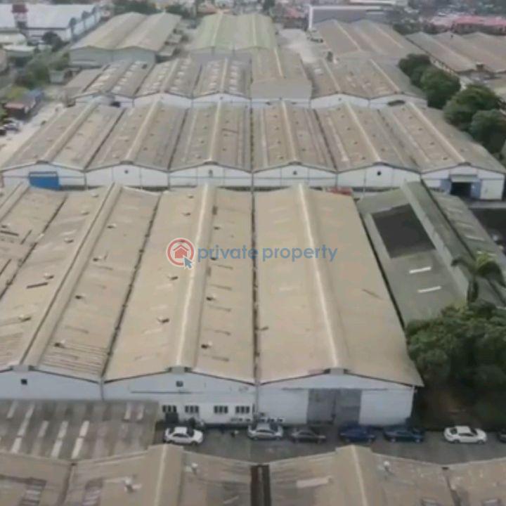 10 bedroom Warehouse For Sale Oshodi Apapa Express Way Oshodi Expressway Lagos - 1