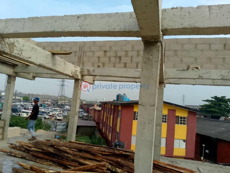 272 unit of shops in ojota - 5 Shop For Sale Behind Mrs Filling Station Ojota Lagos - 5