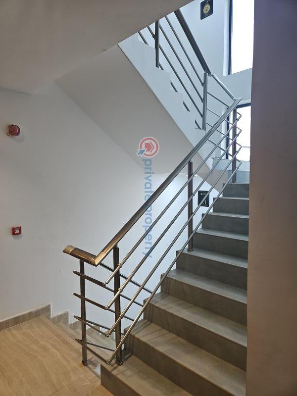 1 bedroom Block Of Flats For Sale Adebisi Omotola Cl Victoria Island Lagos - 3