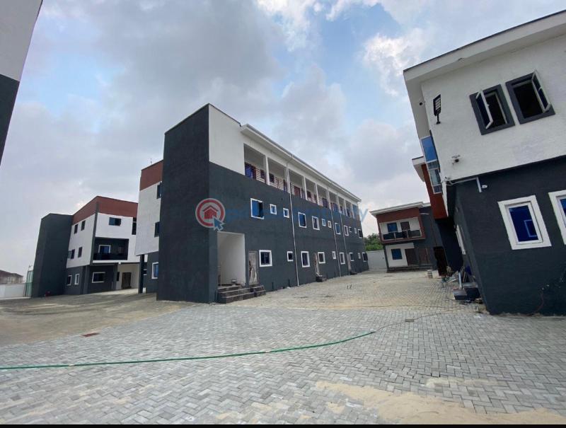 4 bedroom Terraced Duplex For Sale Monastery Road By Shoprite Lekki Sangotedo Ajah Lagos - 4