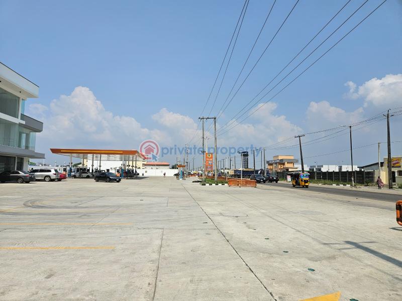 Shop For Rent Close To Mother And Child Hospital Ogombo Road Ajah, Lekki Abraham Adesanya Ajah Lagos - 5